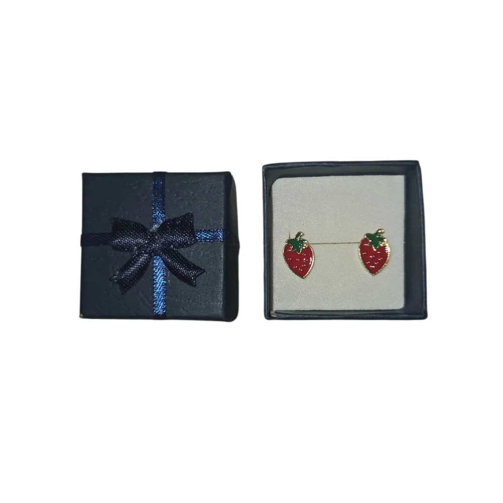 Strawberry Earrings‎ (NWOT)